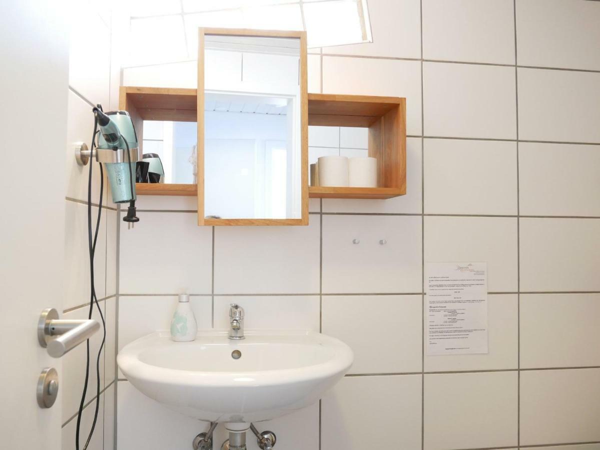 Berghaus Knopfmacher Fridingen an der Donau Buitenkant foto