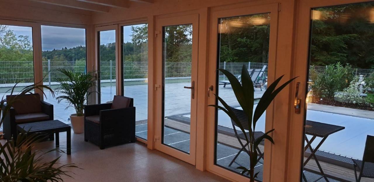 Berghaus Knopfmacher Fridingen an der Donau Buitenkant foto